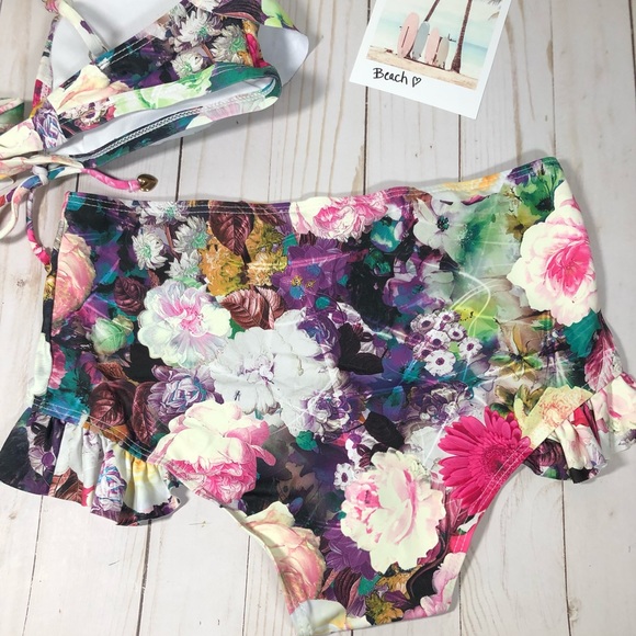 Colorful, Floral High-Waisted 2 Piece Swimsuit - Size Medium - Picture 9 of 13